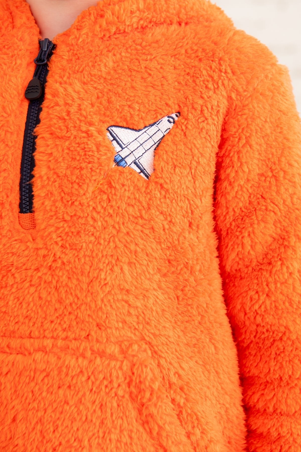 Ben Fleece - Orange Spacecraft