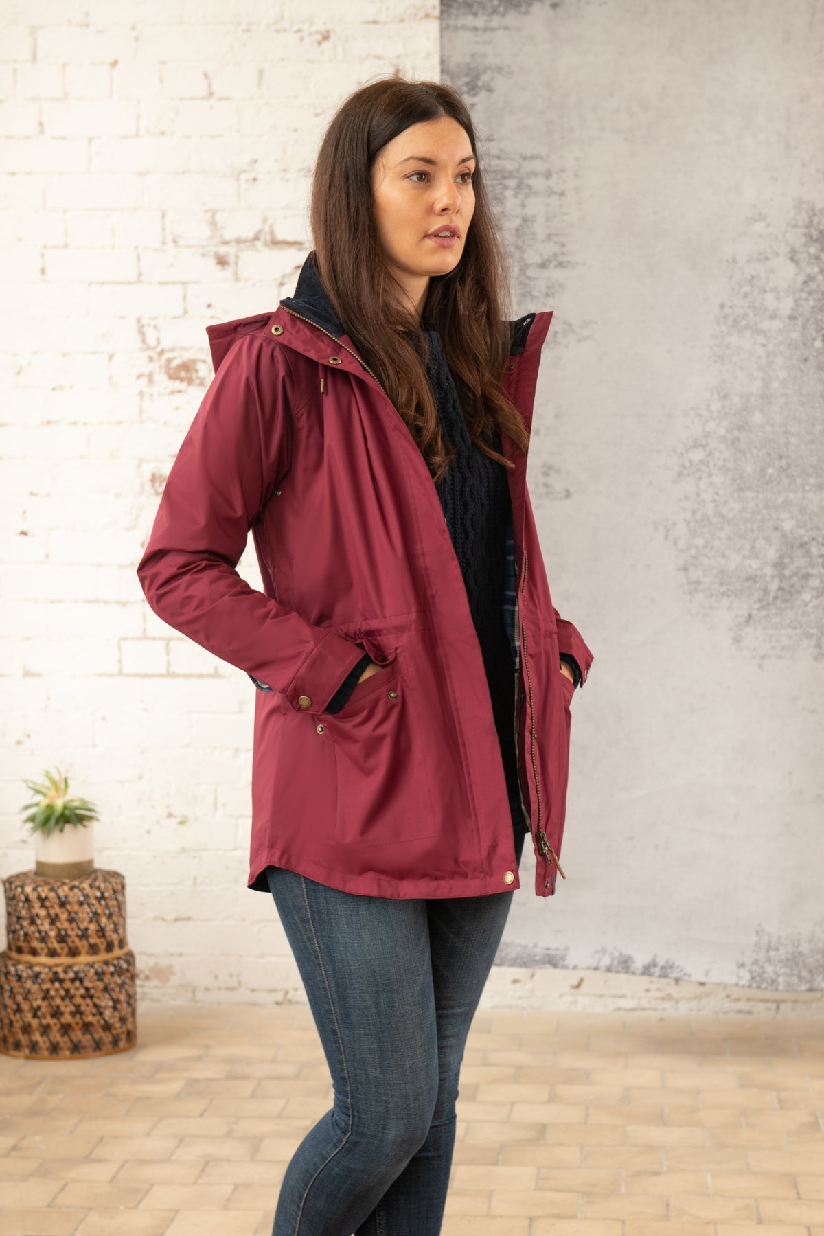 Kendal Raincoat - Berry